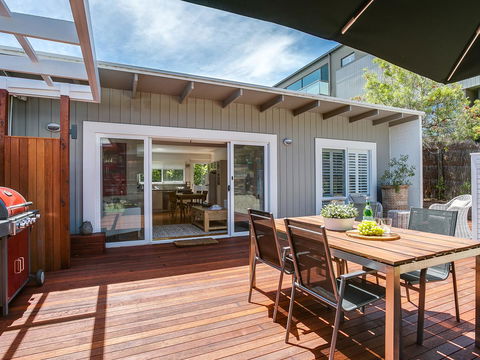 Capella Villa No. 4 - Stunning Luxury Decor Inside And Out - Brisbane Tourism 8