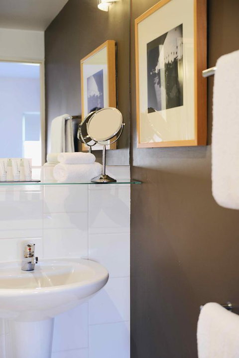 Saint Kilda Beach Hotel - Formerly Rydges St Kilda - Brisbane Tourism 22