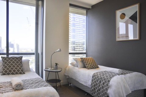 Mono Apartments On Freshwater Place - Brisbane Tourism 21