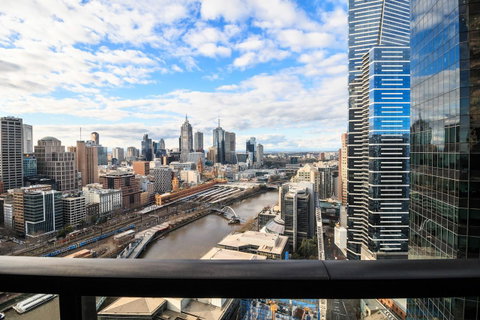 Mono Apartments On Freshwater Place - Brisbane Tourism 29