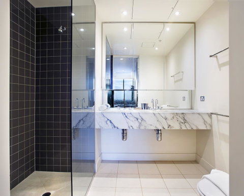 Mono Apartments On Freshwater Place - Brisbane Tourism 5