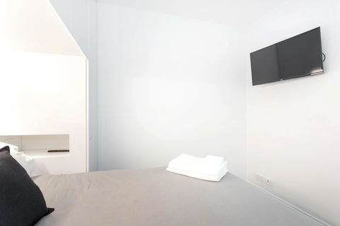 Modern Apartment In The Heart Of St Kilda - Tourism Brisbane 13