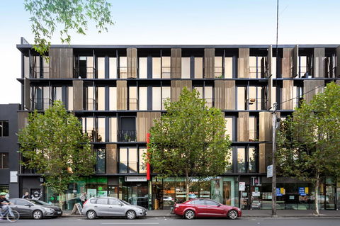 Modern Apartment In The Heart Of St Kilda - Tourism Brisbane 23