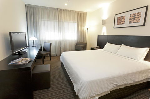 Causeway 353 Hotel - Tourism Brisbane 0