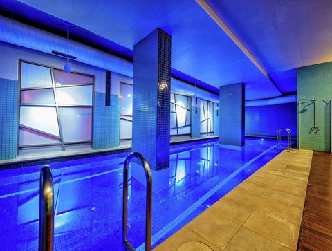 Premier Stays Melbourne - Brisbane Tourism 3