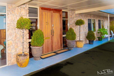 Amara Springs Guest House - Brisbane Tourism 8