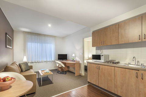 Ibis Melbourne Hotel And Apartments - Tourism Brisbane 15