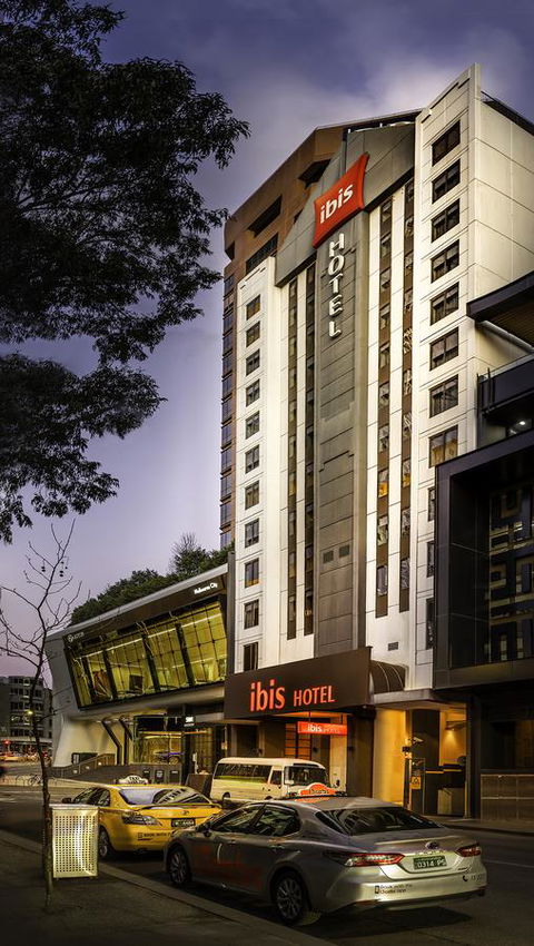 Ibis Melbourne Hotel And Apartments - Tourism Brisbane 2