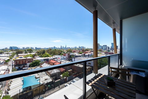 Amazing Accommodations : South Yarra - Tourism Brisbane 32