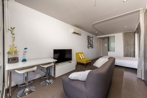 Amazing Accommodations : South Yarra - Tourism Brisbane 25