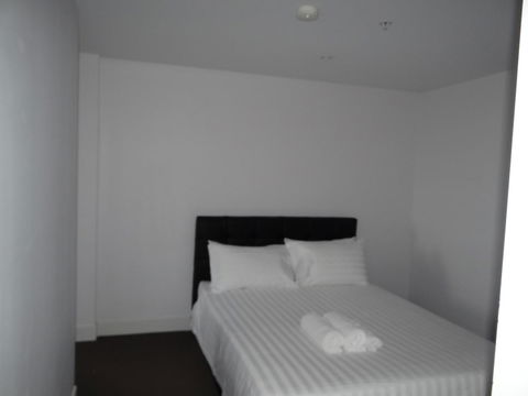 Amazing Accommodations : South Yarra - Tourism Brisbane 7