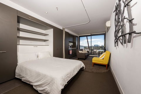 Amazing Accommodations : South Yarra - Tourism Brisbane 29