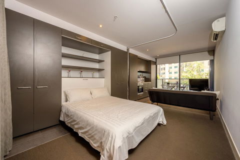 Amazing Accommodations : South Yarra - Tourism Brisbane 18