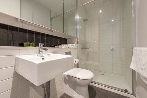 Amazing Accommodations : South Yarra - Tourism Brisbane 20