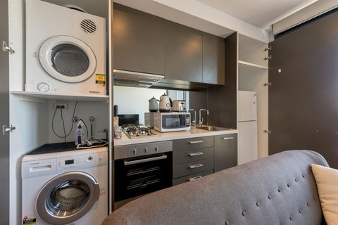 Amazing Accommodations : South Yarra - Tourism Brisbane 22
