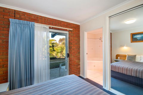 Torquay Tropicana Motel - Tourism Brisbane 21
