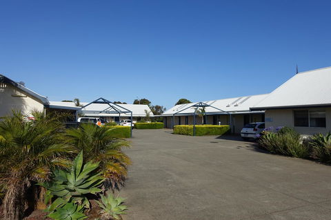 Torquay Tropicana Motel - Tourism Brisbane 7