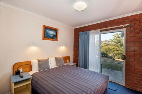 Torquay Tropicana Motel - Tourism Brisbane 3