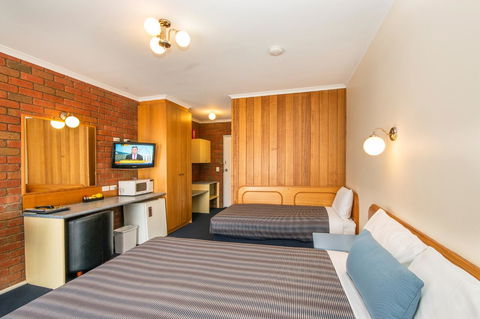Torquay Tropicana Motel - Tourism Brisbane 25