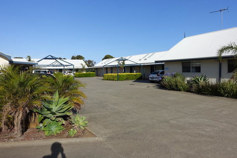 Torquay Tropicana Motel - Tourism Brisbane 10