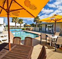 Torquay Tropicana Motel - Tourism Brisbane