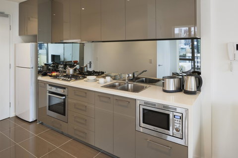 28 Nights Apartments - Brisbane Tourism 15