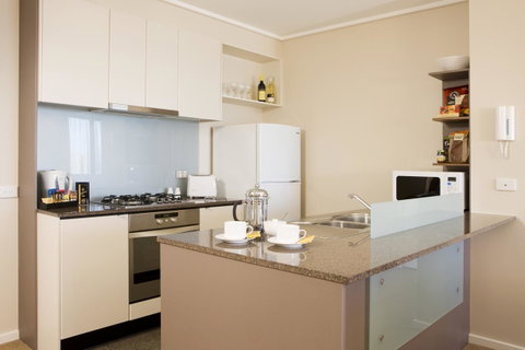 28 Nights Apartments - Brisbane Tourism 7