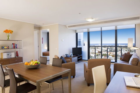 28 Nights Apartments - Brisbane Tourism 13