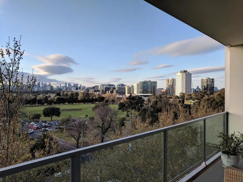 BestView St Kilda Spectacular Sunset Hideaway - Boutique Self-contained Luxury Apartment - Brisbane Tourism 2