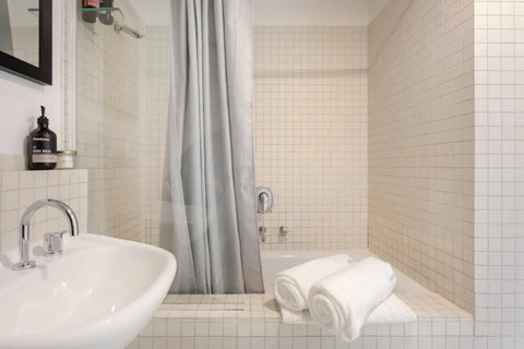 BestView St Kilda Spectacular Sunset Hideaway - Boutique Self-contained Luxury Apartment - Brisbane Tourism 19