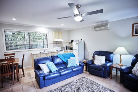 Goldfield Holiday Units - Brisbane Tourism 18