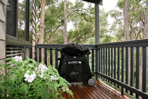 Tangenong Cottages - Brisbane Tourism 17