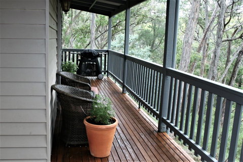 Tangenong Cottages - Brisbane Tourism 18