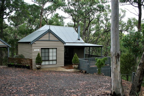 Tangenong Cottages - Brisbane Tourism 15
