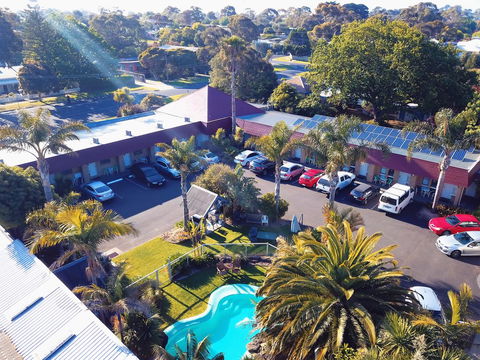 Tropicana Motor Inn - Tourism Brisbane 16