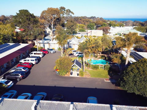 Tropicana Motor Inn - Tourism Brisbane 15