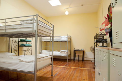 Hotel Claremont Guest House - Tourism Brisbane 37
