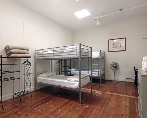 Hotel Claremont Guest House - Tourism Brisbane 22