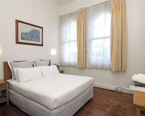 Hotel Claremont Guest House - Tourism Brisbane 9