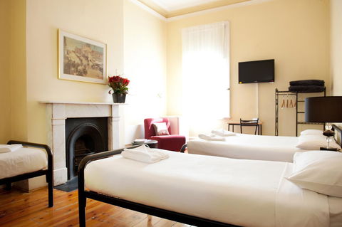 Hotel Claremont Guest House - Tourism Brisbane 39