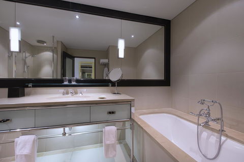 The Westin Melbourne - Tourism Brisbane 40