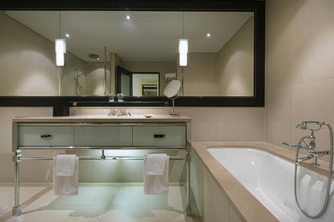 The Westin Melbourne - Tourism Brisbane 39