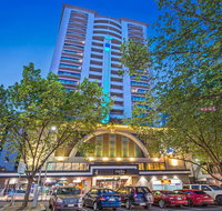 Mantra on Russell - Brisbane Tourism