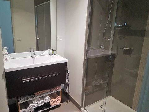Southbank Short Stay Apartment - Brisbane Tourism 8