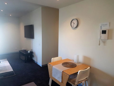 Southbank Short Stay Apartment - Brisbane Tourism 3