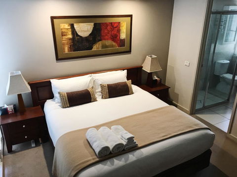 Luxury Abalina Cottages - Tourism Brisbane 0