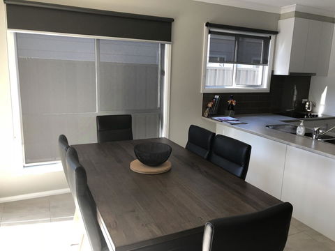 Luxury Abalina Cottages - Tourism Brisbane 21