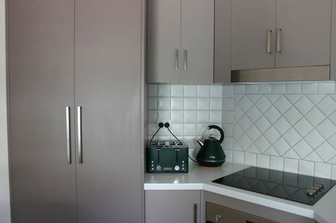 Luxury Abalina Cottages - Tourism Brisbane 39