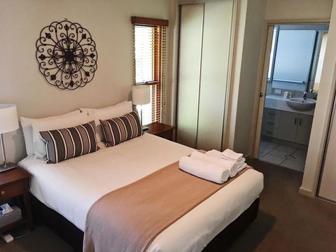 Luxury Abalina Cottages - Tourism Brisbane 31