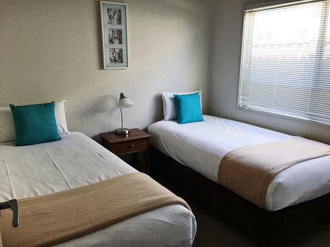 Luxury Abalina Cottages - Tourism Brisbane 29